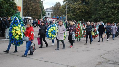 "До мети йшов до кінця". На Сумщині попрощалися з захисником Василем Барановим "До мети йшов до кінця". На Сумщині попрощалися з захисником Василем Барановим