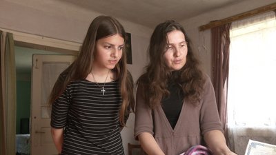Історія Наріне. Як сім'я з шістьома дітьми втікала з Київщини на Прикарпаття Історія Наріне. Як сім'я з шістьома дітьми втікала з Київщини на Прикарпаття