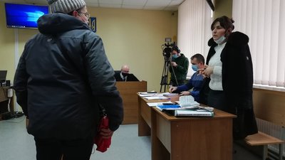 В полтавському суді розглядають справу щодо стрілянини біля кафе "Ботанік". Текстова трансляція В полтавському суді розглядають справу щодо стрілянини біля кафе "Ботанік". Текстова трансляція