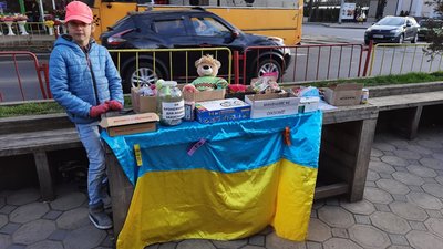 В Одесі діти організували продаж іграшок для допомоги ЗСУ В Одесі діти організували продаж іграшок для допомоги ЗСУ