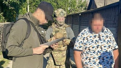 Повідомлення підозри одному з фігурантів у справі