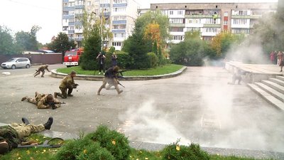 У Житомирі резервісти відпрацювали комплекс навчань з охорони та оборони державних об'єктів У Житомирі резервісти відпрацювали комплекс навчань з охорони та оборони державних об'єктів