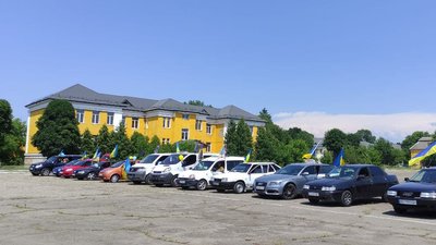 У Мукачеві влаштували автопробіг на честь 99-річниці 128-ої бригади