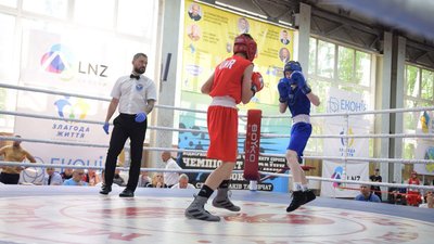 Чемпіонат з боксу у Черкасах Чемпіонат з боксу у Черкасах