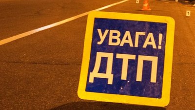 На Чернігівщині автівка збила літнього чоловіка, який переходив дорогу в невстановленому місці