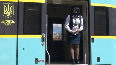 Потяг Львів – Чернівці прибув до Луцька. Як та коли курсуватиме Потяг Львів – Чернівці прибув до Луцька. Як та коли курсуватиме