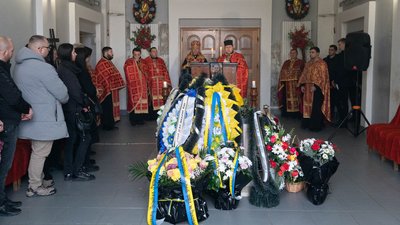 В Ужгороді попрощалися з військовим Віталієм Боднарчуком В Ужгороді попрощалися з військовим Віталієм Боднарчуком
