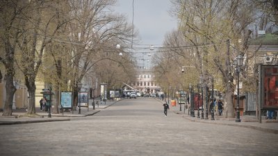 Центр Одеси під час війни. Фоторепортаж Центр Одеси під час війни. Фоторепортаж