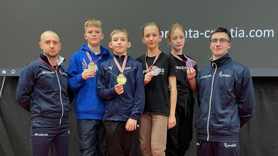 Сум'яни вибороли медалі на турнірі з карате у Хорватії Сум'яни вибороли медалі на турнірі з карате у Хорватії
