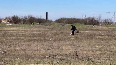 Очищення сільськогосподарських земель. На Миколаївщині триває гуманітарне розмінування Очищення сільськогосподарських земель. На Миколаївщині триває гуманітарне розмінування