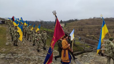 День Соборності України: на межі Тернопільщини відбулась зустріч трьох областей День Соборності України: на межі Тернопільщини відбулась зустріч трьох областей