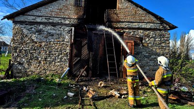 Гасіння пожежі господарчої споруди
