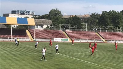 ФК "Вікторія" з Миколаївки на Сумщині поступився "Маріуполю" у передсезонному спарингу ФК "Вікторія" з Миколаївки на Сумщині поступився "Маріуполю" у передсезонному спарингу
