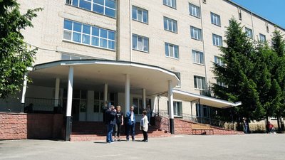 Евакуювали із зони бойових дій: у вінницькому пансіонаті перебувають 15 переселенців