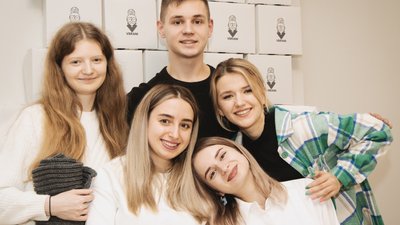 З турботою у кожній петельці. Як у Сумах діє львівське соціальне підприємство "Vbrani" З турботою у кожній петельці. Як у Сумах діє львівське соціальне підприємство "Vbrani"