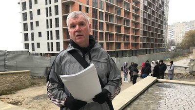 власник квартири Руслан Присяжнюк власник квартири Руслан Присяжнюк