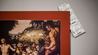 У Києві влаштували арт-виставку до Міжнародного дня презерватива У Києві влаштували арт-виставку до Міжнародного дня презерватива