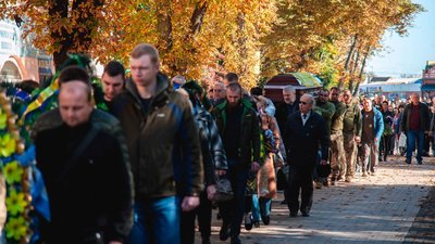 На Чернігівщині попрощалися з трьома загиблими бійцями ЗСУ