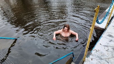 У Тернополі 35 років поспіль організовують купання на Водохреща У Тернополі 35 років поспіль організовують купання на Водохреща