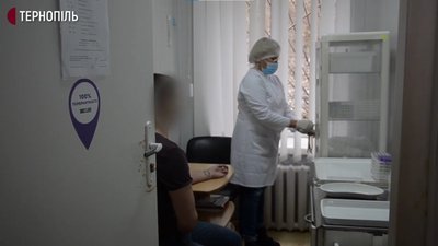 Сім років живе з ВІЛ та допомагає іншим ВІЛ-позитивним людям. Олег з Тернополя. СУСПІЛЬНЕ | ЛЮДИ