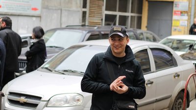 Стерненко заявив, що до нього прийшла поліція з ухвалою про примусовий привід до СБУ