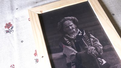 "Гуцулка з люлькою". Як віднайти предків за одним фото "Гуцулка з люлькою". Як віднайти предків за одним фото