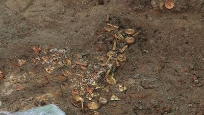 Розкопки у Більському городищі: археологи знайшли скіфське золото Розкопки у Більському городищі: археологи знайшли скіфське золото