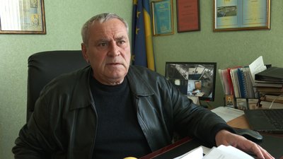 На Харківщині волонтери дезінфікують дороги та під'їзди На Харківщині волонтери дезінфікують дороги та під'їзди