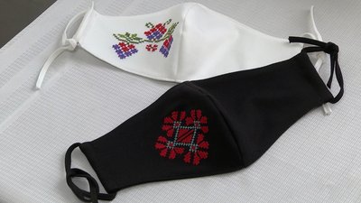 Маски в музеї. На Волині засоби захисту стають експонатами Маски в музеї. На Волині засоби захисту стають експонатами