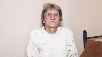 "Хочу, щоб в онуків було мирне небо": історія 62-річної переселенки з Курахового, яка евакуювалася до Запоріжжя