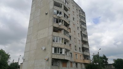 "Це якась Чорнобильська зона": річниця обстрілу вулиці Озерецької у Луцьку "Це якась Чорнобильська зона": річниця обстрілу вулиці Озерецької у Луцьку