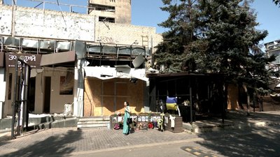 Піцерія в Краматорську, яку зруйнувала російська ракета Піцерія в Краматорську, яку зруйнувала російська ракета