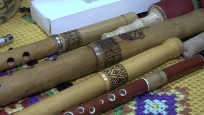 Житомирський музикант Валерій Березівський змайстрував майже 1000 музичних духових інструментів Житомирський музикант Валерій Березівський змайстрував майже 1000 музичних духових інструментів