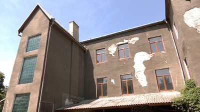 Аварійне приміщення на Синагоги, 6 у Чернівцях Аварійне приміщення на Синагоги, 6 у Чернівцях