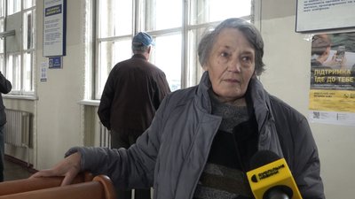 Приїжджайте брати інтерв'ю, коли повернемося з евакуації – переселенці зі Слов'янська Приїжджайте брати інтерв'ю, коли повернемося з евакуації – переселенці зі Слов'янська