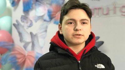 Вдову захисника з Тернопільщини Світлану Тленюк, яка народила двійню, виписали з пологового