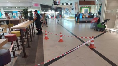 У Запоріжжі сталася різанина у торговому центрі