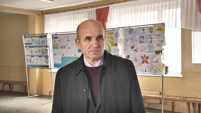 Штатний режим роботи: як працювали школи та дитсадки в Луцьку