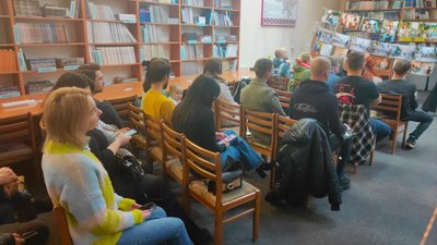 В Ужгороді провели фотовиставку "Насилля" фотографки Кетрін Кіш В Ужгороді провели фотовиставку "Насилля" фотографки Кетрін Кіш