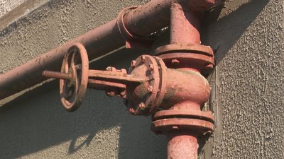 У Дніпрі тисячу будинків хочуть від'єднати від центрального опалення: як реагують жителі й влада У Дніпрі тисячу будинків хочуть від'єднати від центрального опалення: як реагують жителі й влада