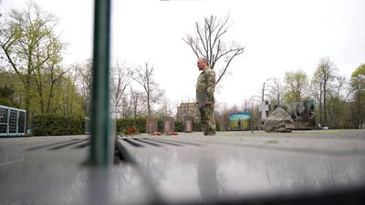 "Наша мета – знаходячись біля військовослужбовців, вселяти в них надію": інтерв'ю з капеланами Дніпропетровщини "Наша мета – знаходячись біля військовослужбовців, вселяти в них надію": інтерв'ю з капеланами Дніпропетровщини