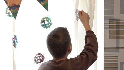 Багатодітна родина переселенців із Марганця зустрічатиме Новий рік у Черкасах Багатодітна родина переселенців із Марганця зустрічатиме Новий рік у Черкасах