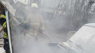 У Запоріжжі сталося загоряння в легковій автівці 