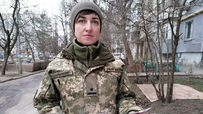 Російська пропаганда використала для дезінформації відео з військовими, зняте на Кіровоградщині Російська пропаганда використала для дезінформації відео з військовими, зняте на Кіровоградщині