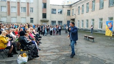 Смаколики та поробки: у Вінниці провели благодійний ярмарок Смаколики та поробки: у Вінниці провели благодійний ярмарок