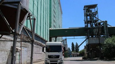 Збиральна кампанія на Луганщині: 200 тисяч тонн зерна нового урожаю вивезли до Росії