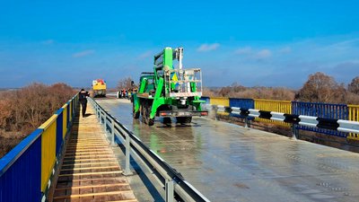 Автомобільний міст через Десну відкрили на Новгород-Сіверщині
