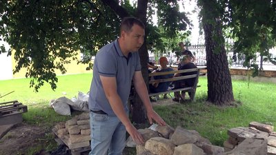 У Луцьку досліджують крипти першого римо-католицького кафедрального собору Святої Трійці У Луцьку досліджують крипти першого римо-католицького кафедрального собору Святої Трійці