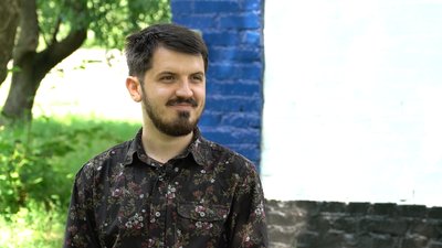 "Аж тепло на душі": як переселенці з Харкова мешкають в етномузеї на Полтавщині