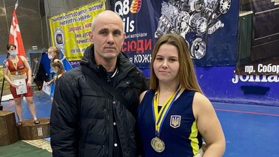 На Донеччині обрали кращих спортсменів місяця На Донеччині обрали кращих спортсменів місяця